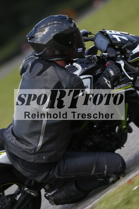 /Archiv-2024/29 12.06.2024 MOTO.CH Track Day ADR/Gruppe blau/76